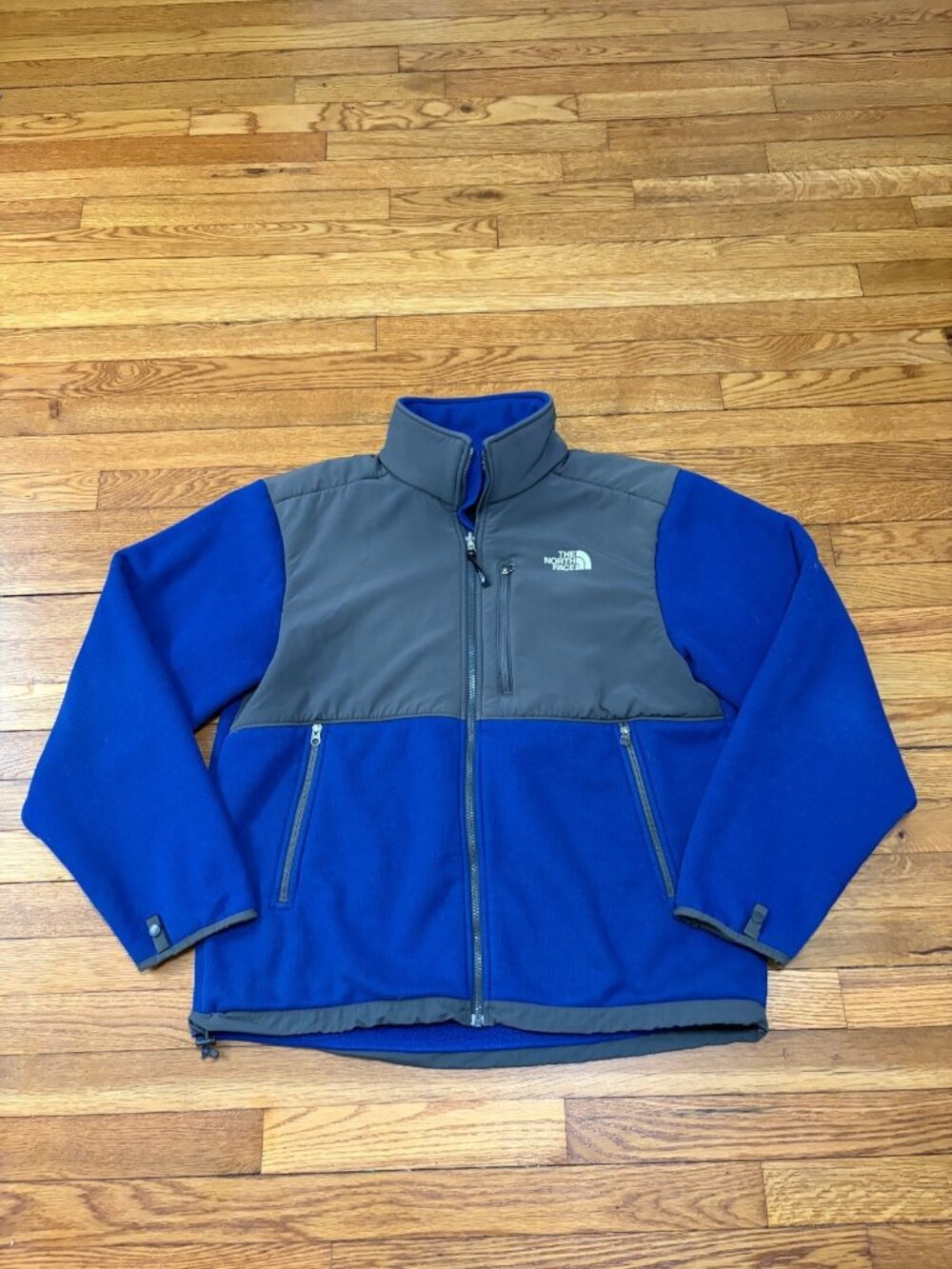 The North Face Mens Denali Fleece Jacket Sz XL Blue Gray Full Zip Pockets Hiking